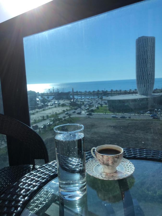 Апартамент У Моря Batumi Bagian luar foto